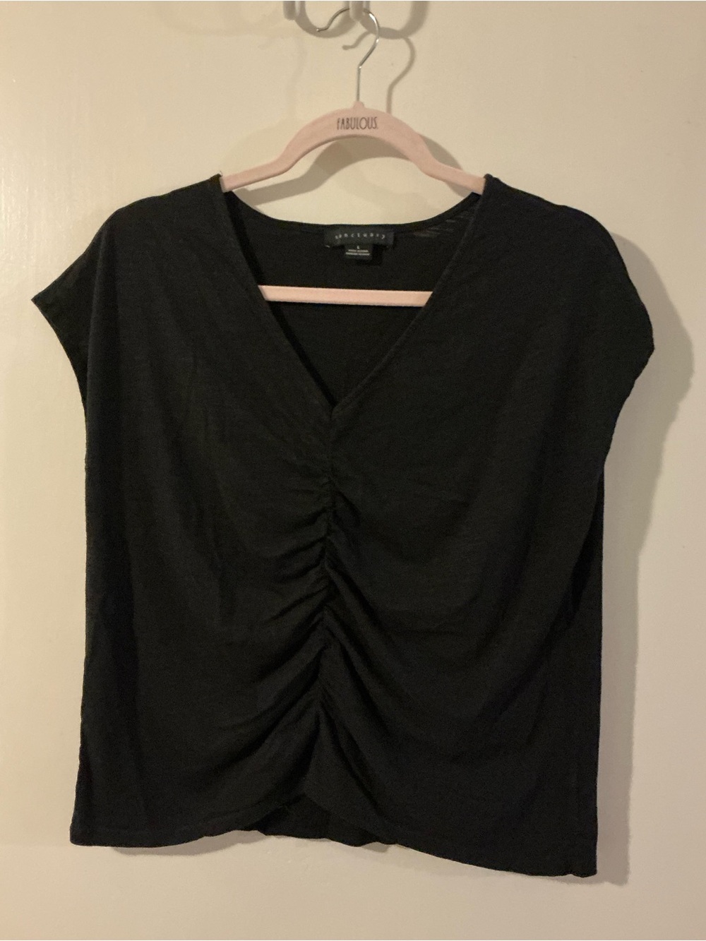 Sanctuary Black Short Sleeve V-Neck Ruched Front Top